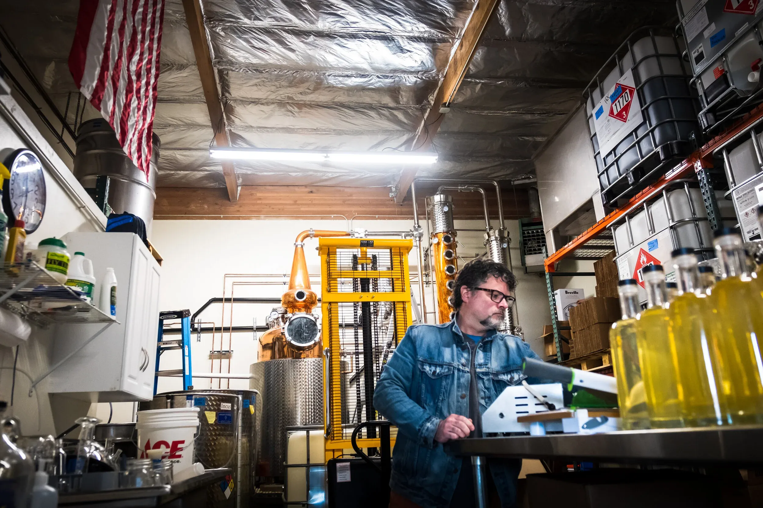 Gin Farallon distillery