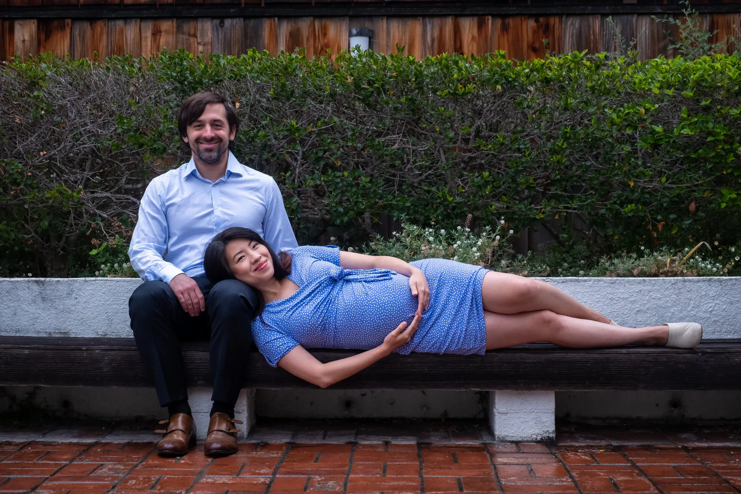Expecting family portrait on front steps in Palo Alto