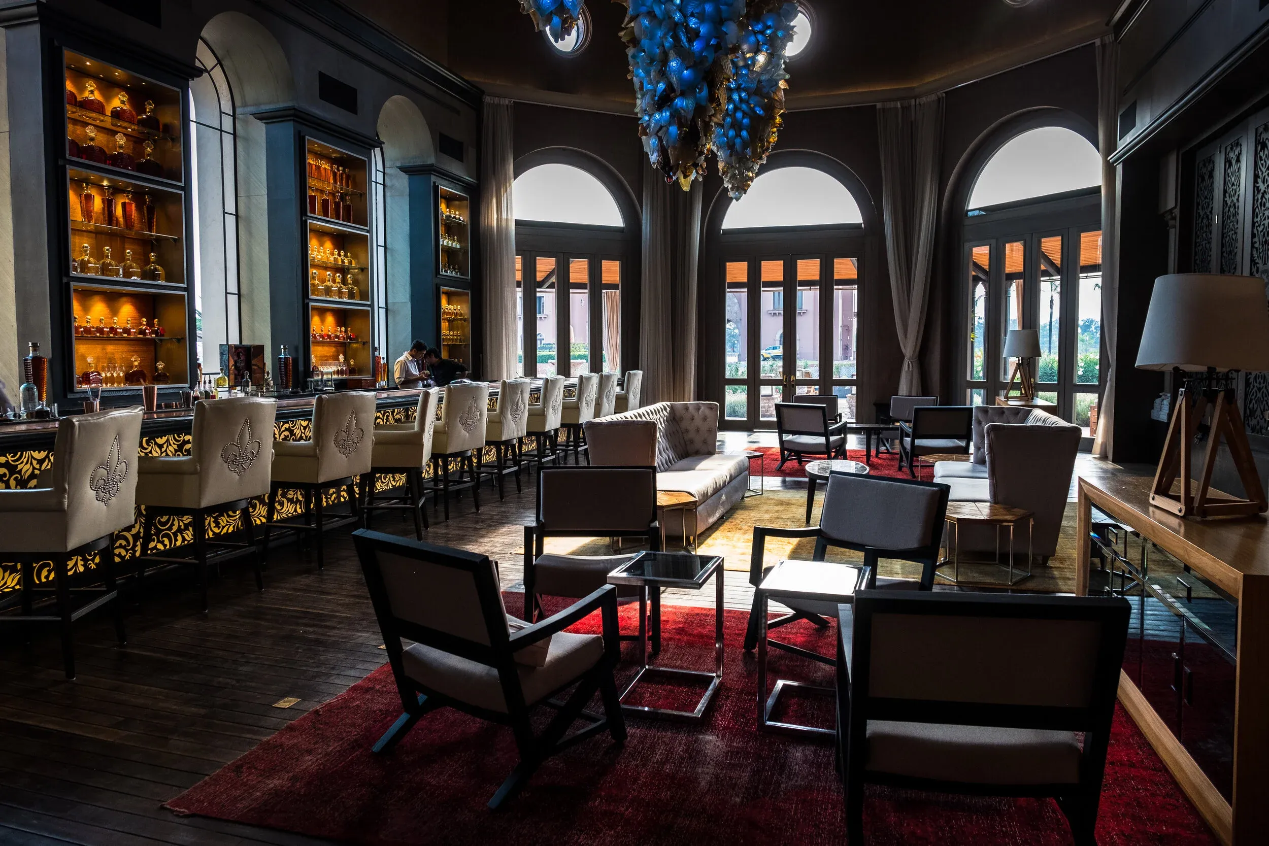 Bartender Oscar making drinks at Patrón