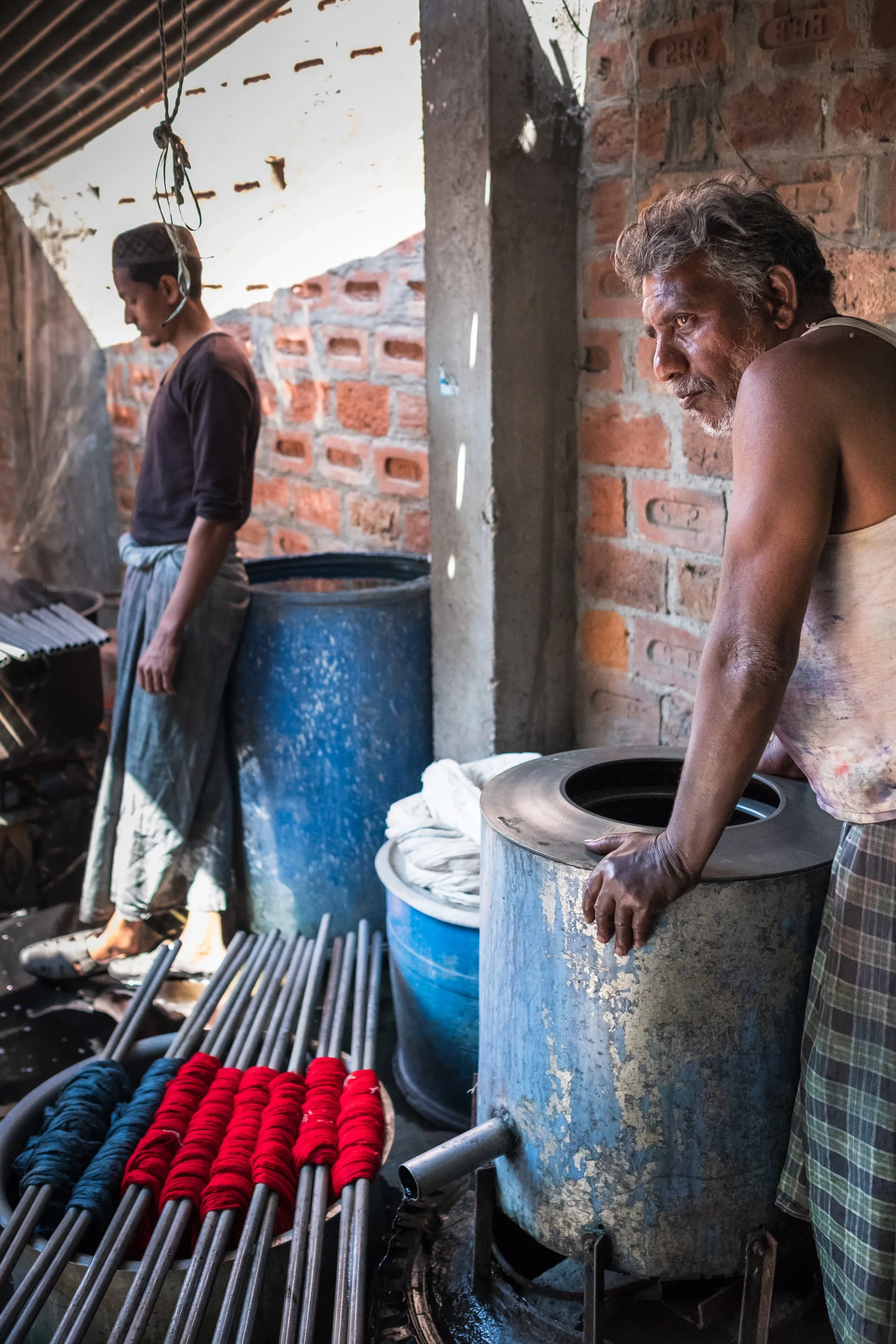 Silk weaving workshop in Varanasi