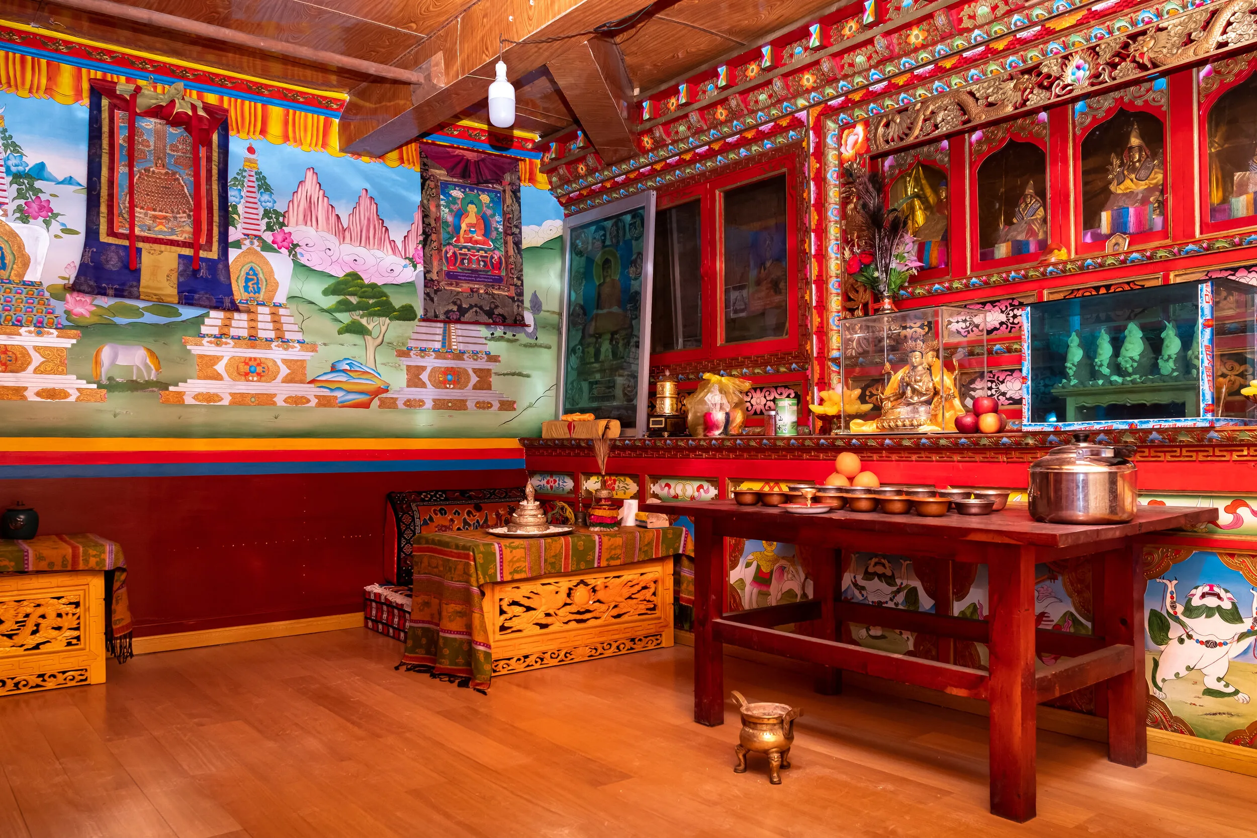Prayer room in a Mosuo home